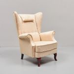 488437 Wing chair